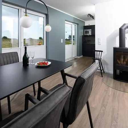 Nyaraló Strandhaus 37 *