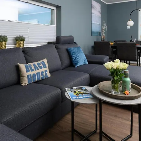 Strandhaus 37 *